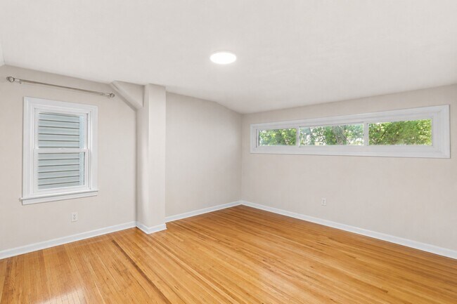 Building Photo - 7221 Nicollet Ave
