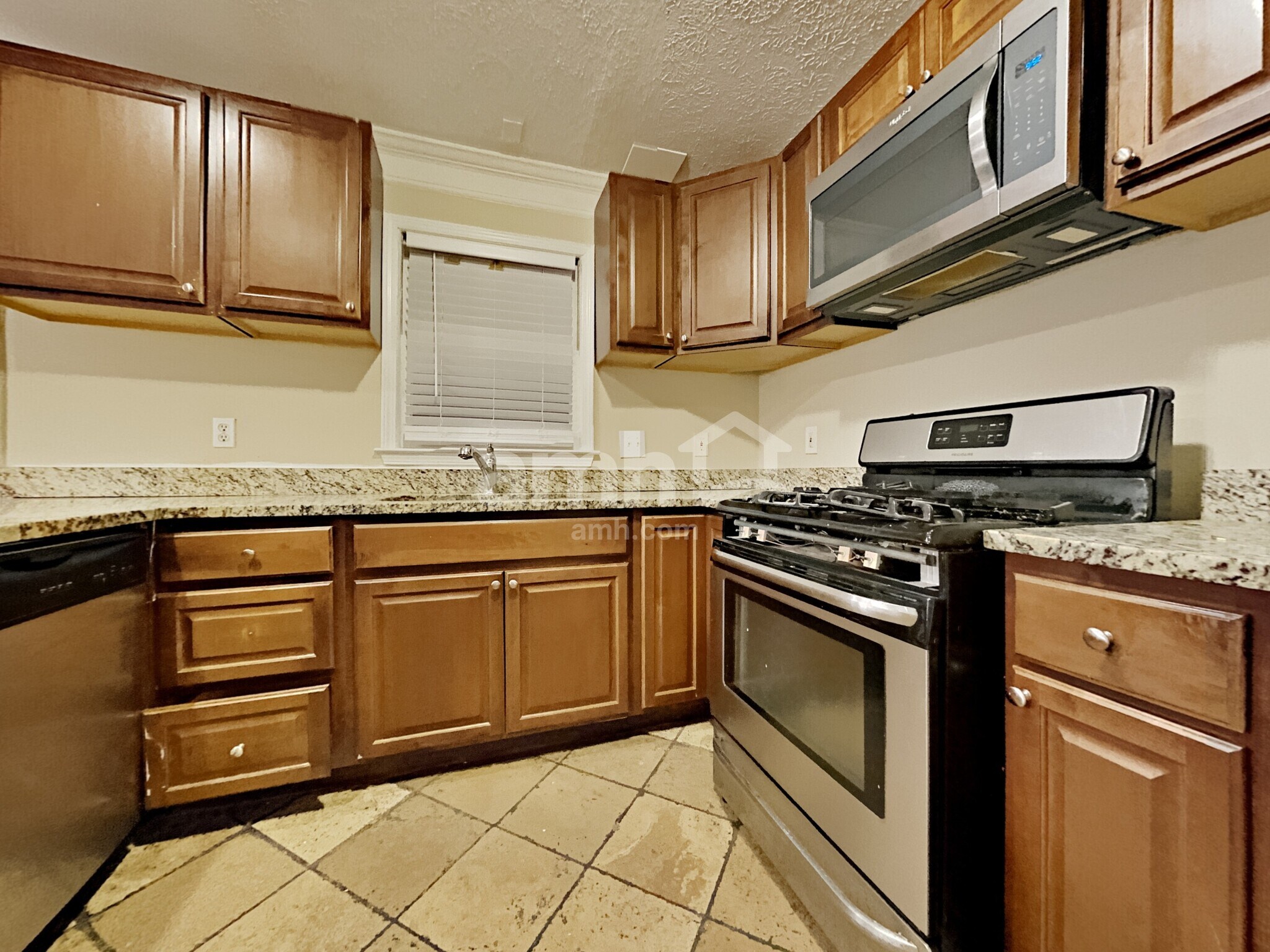 Building Photo - 4383 Laughlin Ct NW