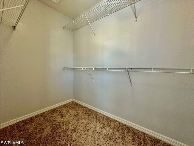 Building Photo - 1164 Oxford Ln