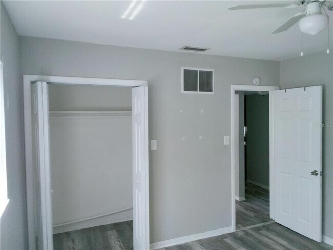 Building Photo - 6041 43rd Ave N