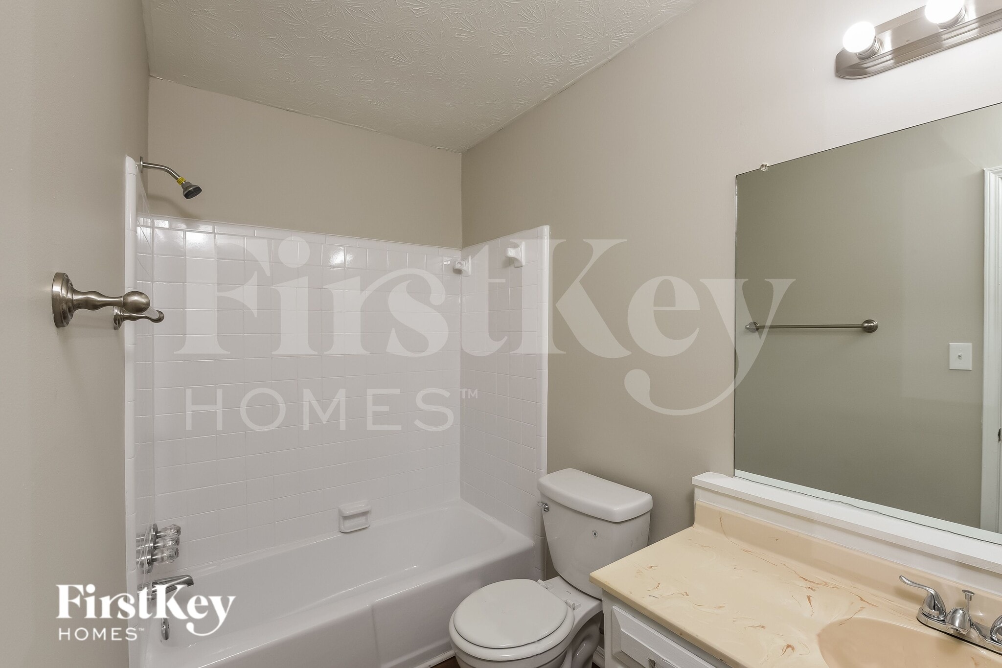 Building Photo - 3292 Mixon Way