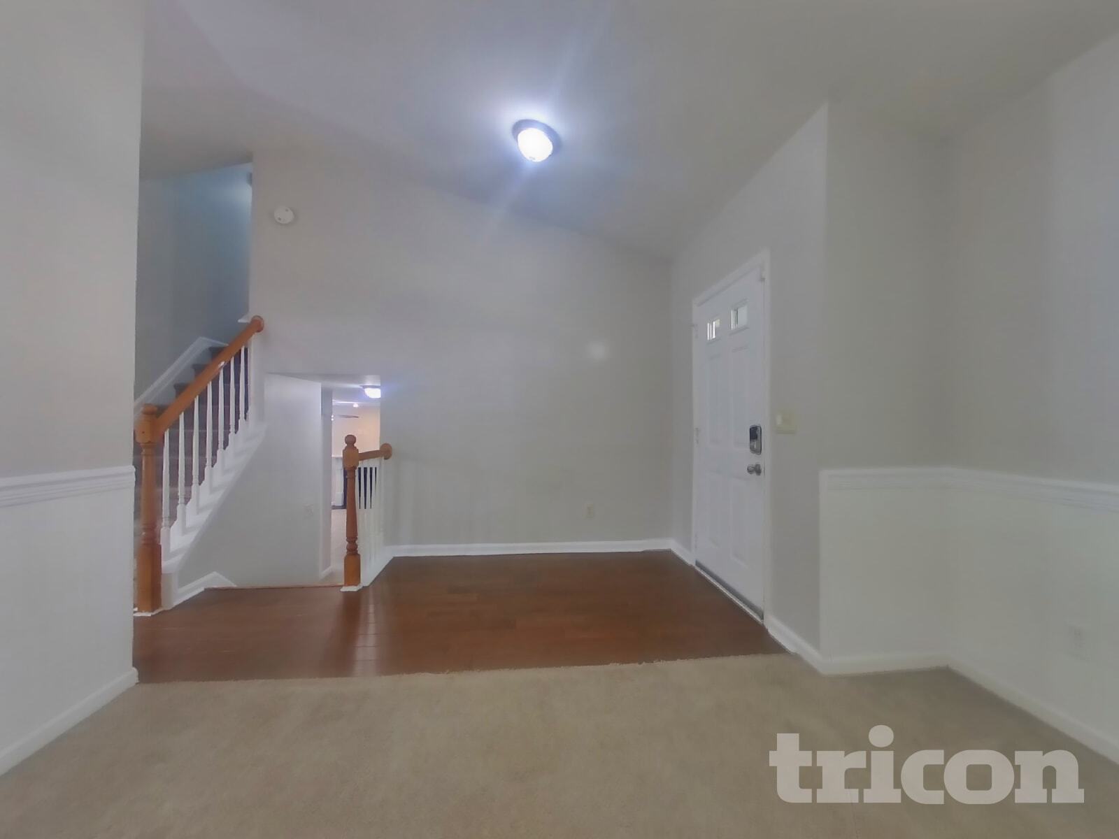 Building Photo - 2055 Towne Manor Dr NW