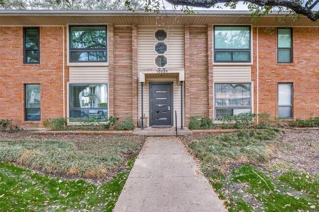 Building Photo - 10029 Regal Park Ln