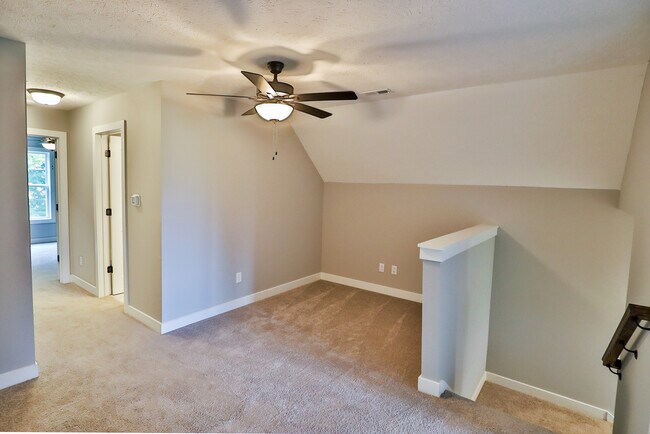 Building Photo - 1222 Warrior Ln