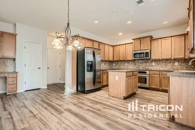 Building Photo - 3530 Woodsong Rw
