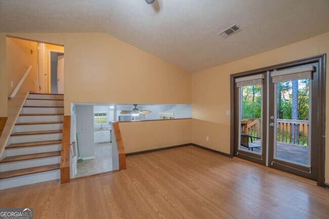 Building Photo - 888 Shiloh Ridge Run NW