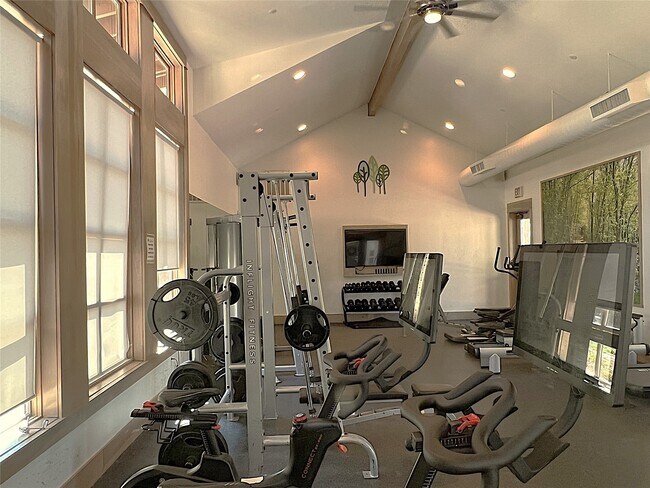 Building Photo - 16303 Tawny Emperor Dr