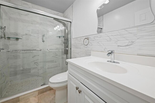 Building Photo - 12246 SW 116th Ln