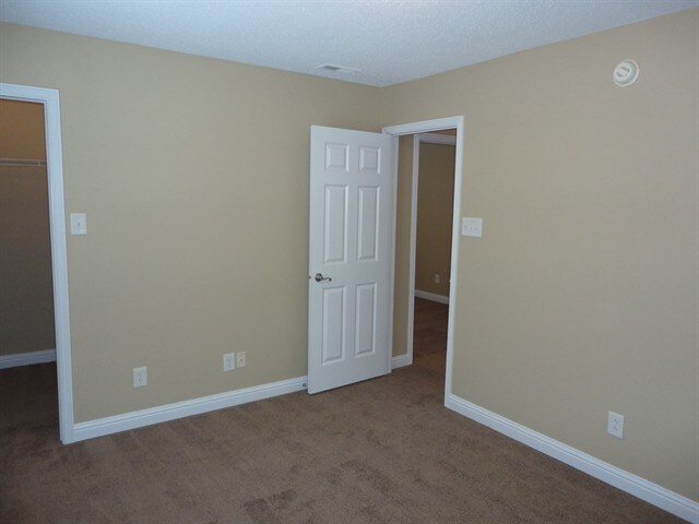 Building Photo - 10442 Juniper Breeze Dr