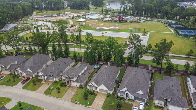 Building Photo - 21825 Enchanted Rock Dr N