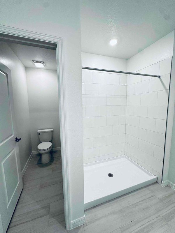 Building Photo - 11320 Linden Depot Rd