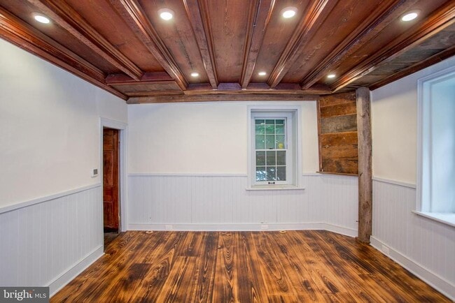 Building Photo - 3115 Gallows Hill Rd