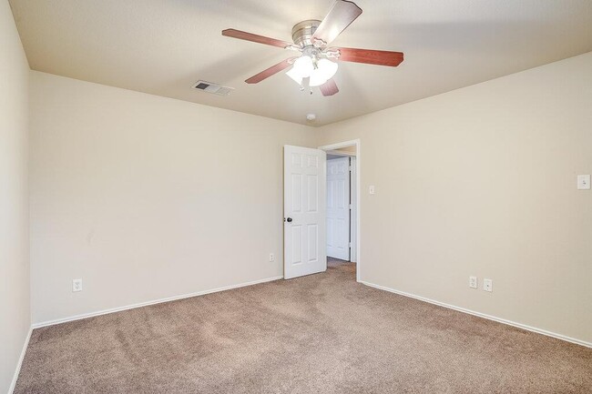 Building Photo - 3237 Arroyo Bluff Ln