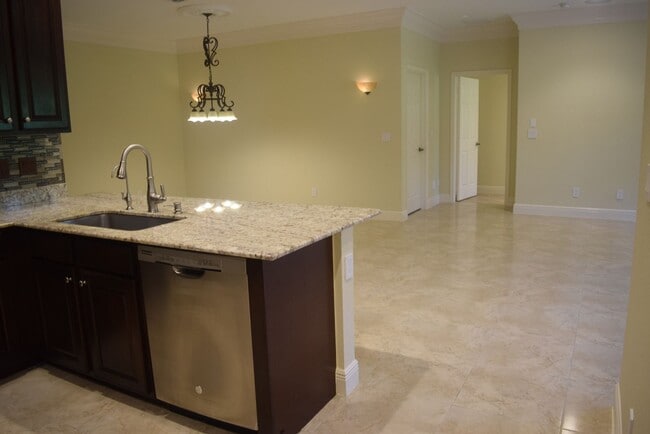 Building Photo - PGA Verano