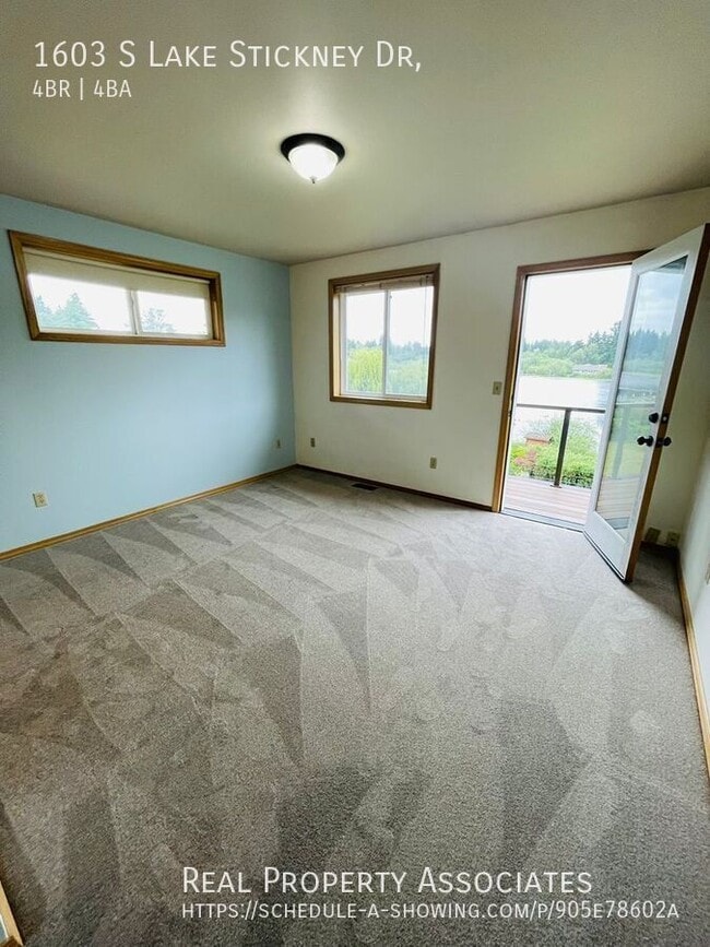 Building Photo - 1603 S Lake Stickney Dr