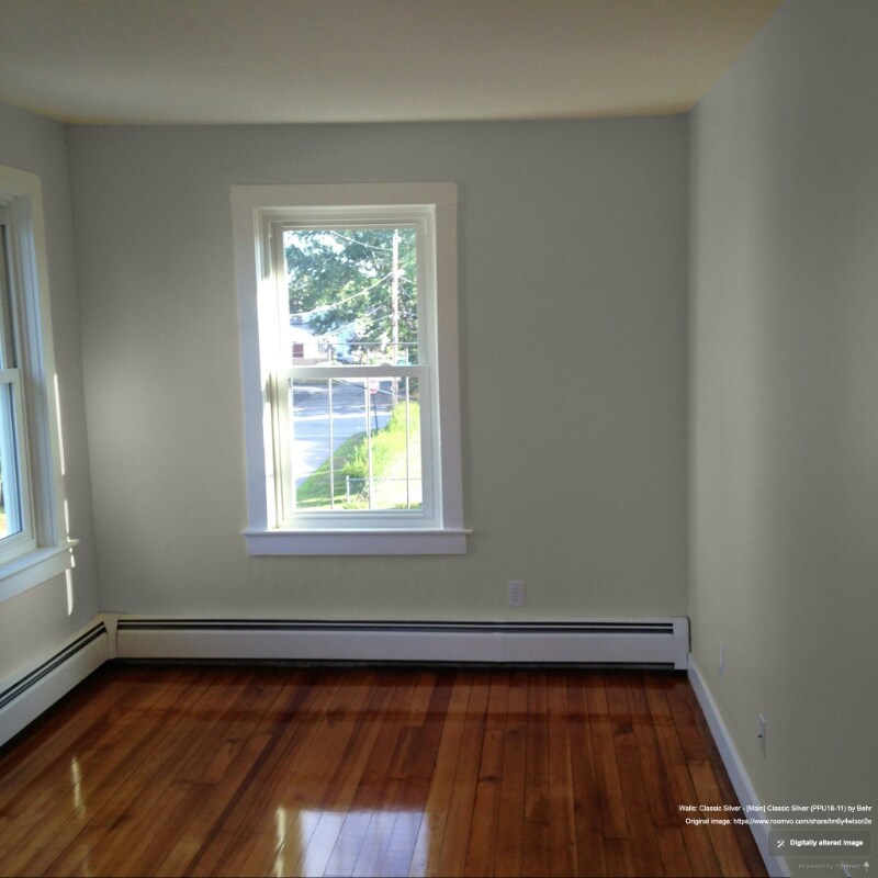 Building Photo - 37 Larch St