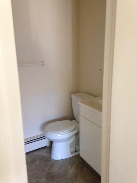 Building Photo - 121 Hillcrest Ave