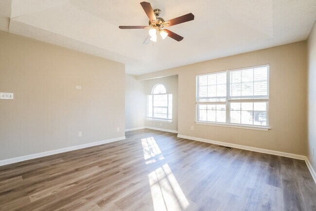 Building Photo - 100 Old Surrey Ct