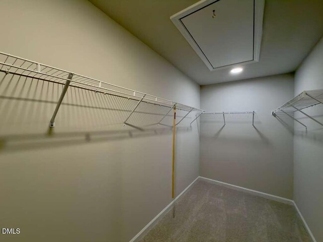 Building Photo - 6005 Grey Colt Wy