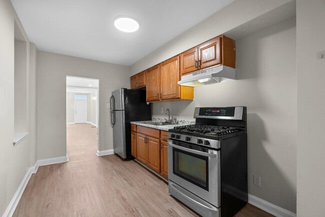 Primary Photo - 434 N Patterson Park Ave