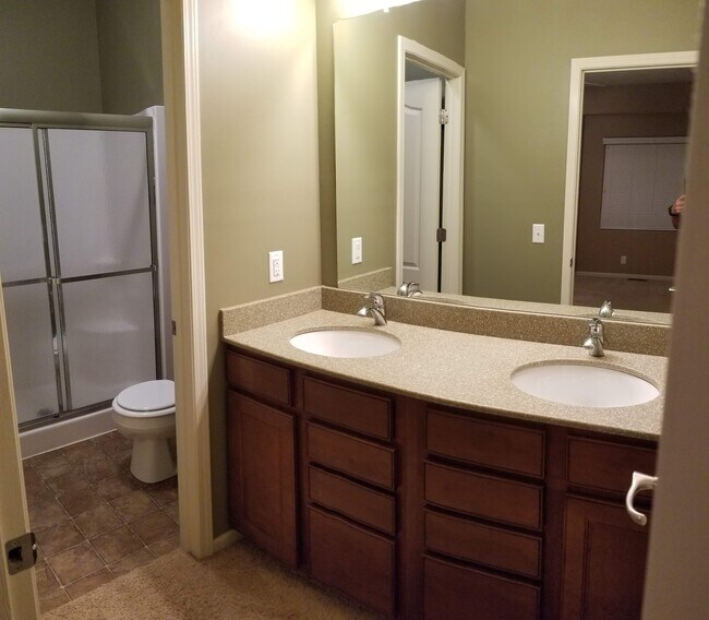 Building Photo - 6720 S 191st St