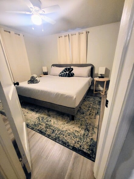 Building Photo - 3520 Post St