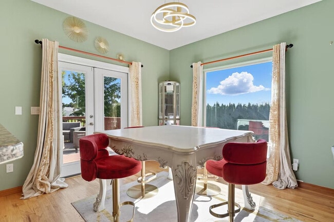 Building Photo - 355 Cindy Rd