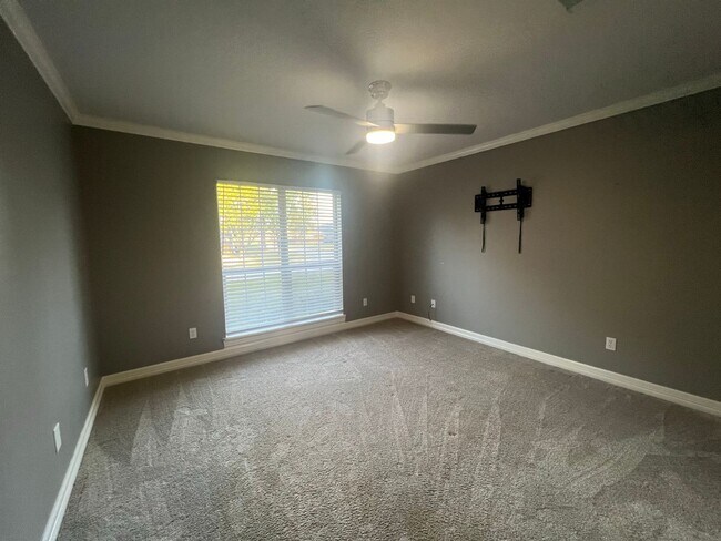 Building Photo - BAY HILLS SUBDIVISION. BENTON SCHOOLS