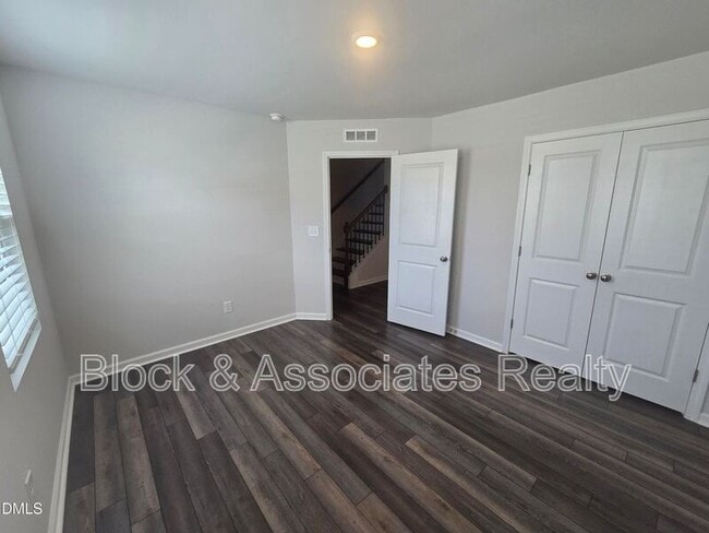 Building Photo - 451 Carolina Spgs Blvd
