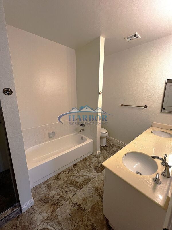 Building Photo - 27980 S Western Ave