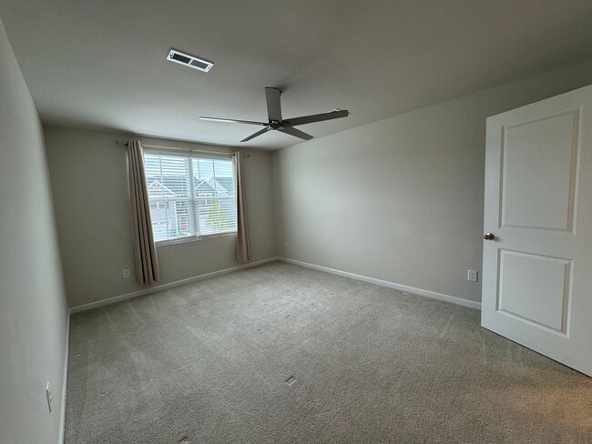 Building Photo - 3 Bed | 2.5 Bath New Construction Townhous...