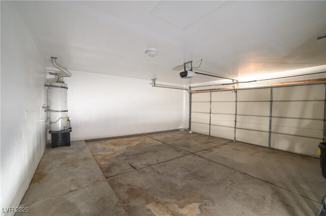 Building Photo - 836 Teal Wing Way