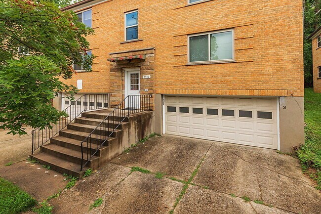 Building Photo - 3552 Brotherton Rd