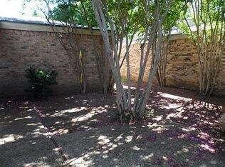 Building Photo - 2800 Springleaf Ct