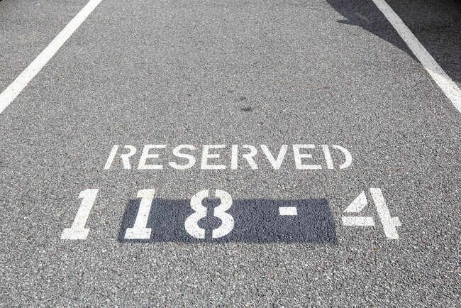 Building Photo - 118 Hessian Hills Ridge