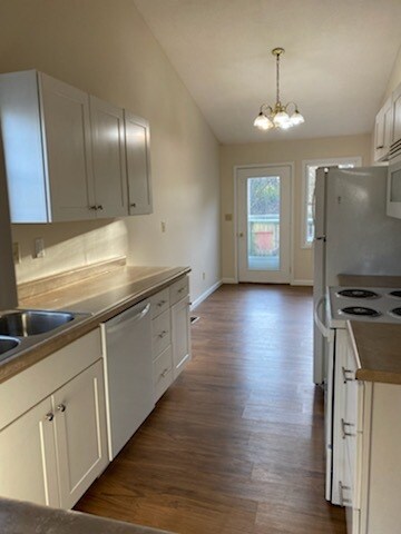 Building Photo - 539 Duroc Ct
