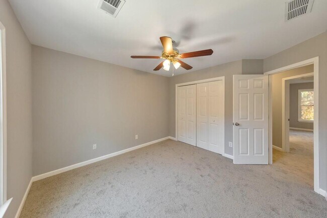 Building Photo - 4804 Thicket Path NW