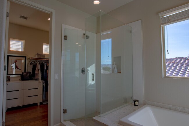Building Photo - 74500 Xander Ct