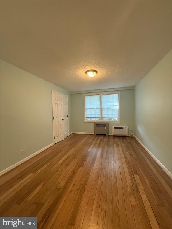 Building Photo - 100 N George Mason Dr