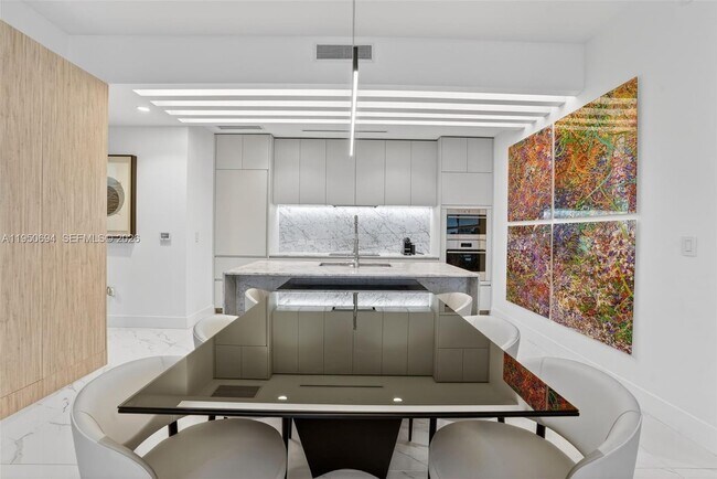 Building Photo - 5775 Collins Ave