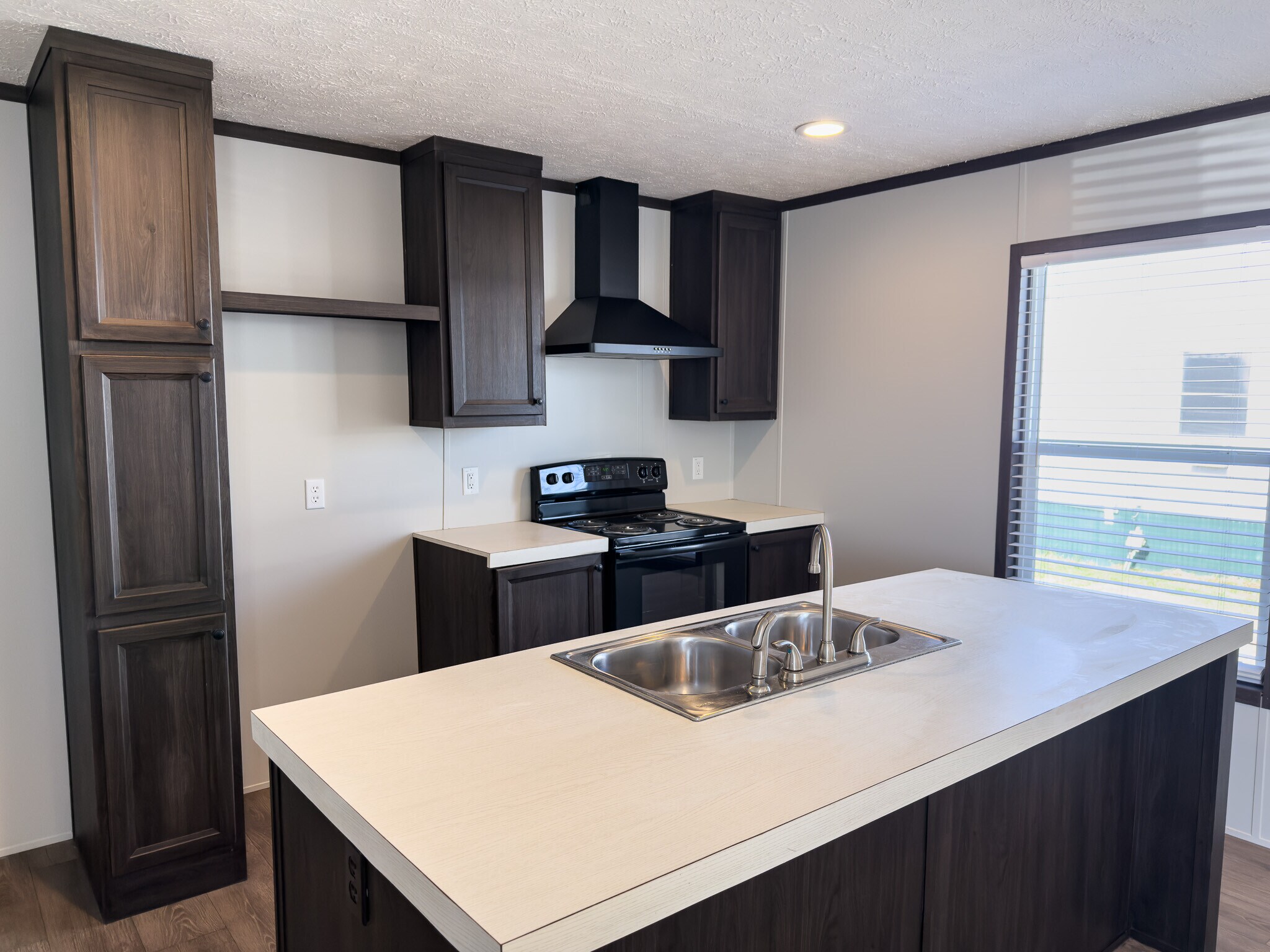 Building Photo - 114 Shady Grove Dr