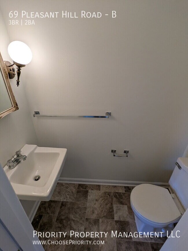 Building Photo - 69 Pleasant Hill Rd