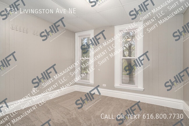 Building Photo - 731 Livingston Ave NE
