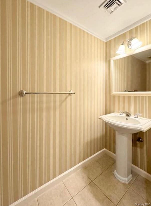 Building Photo - 2003 Half Moon Bay Dr