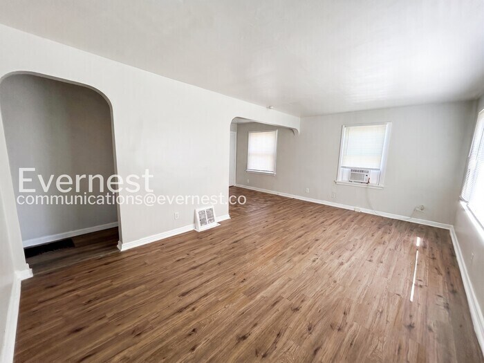 Building Photo - 4877 Norwich Pl