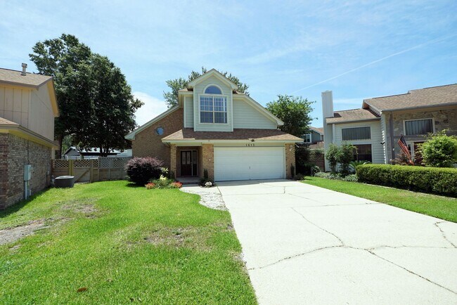 Building Photo - Great Fort Walton Beach Location