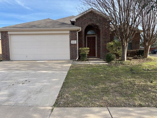 Primary Photo - Cute 3 bedroom