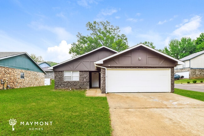 Building Photo - 4253 Balboa Cir