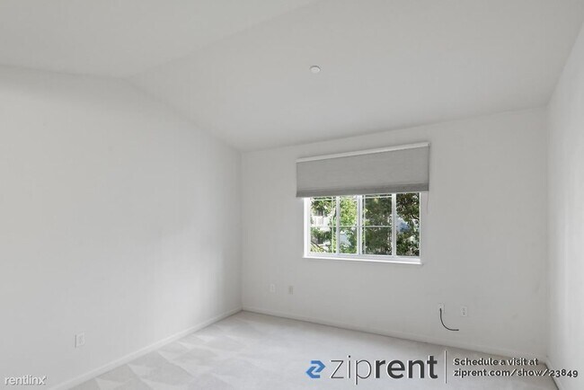 Building Photo - 2 br, 2 bath Condo - 606 Arcadia Terrace, ...