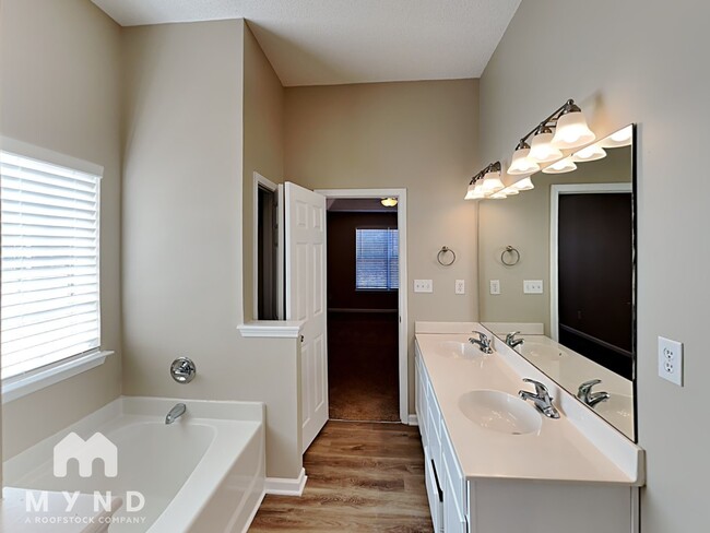 Building Photo - 9611 Worley Dr